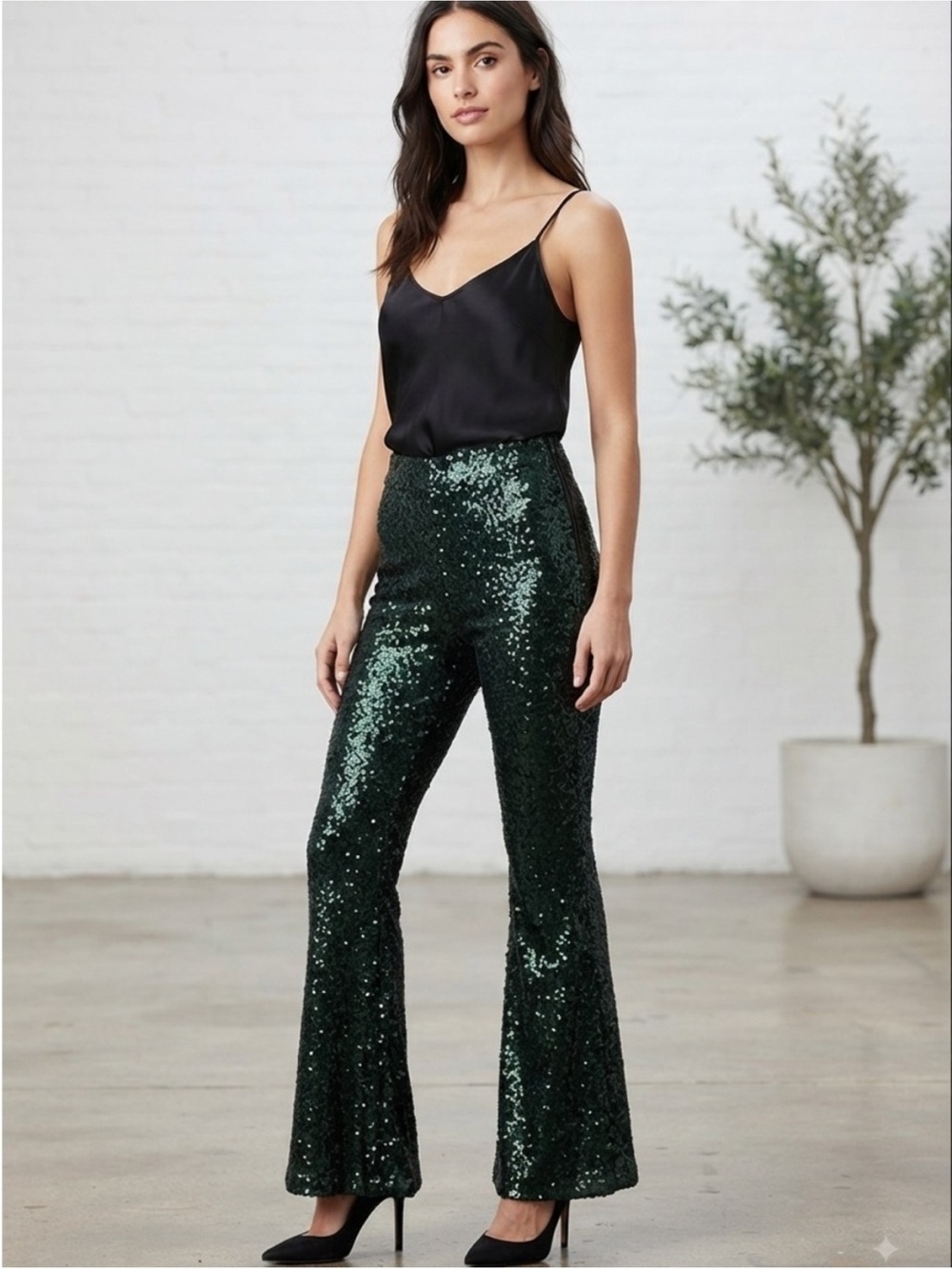 Gorgeous Anthropologie Green
Sequin Flare Pants | US 0 / UK